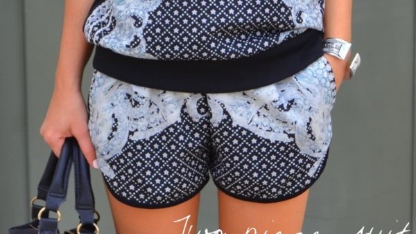 ensemble short baroque